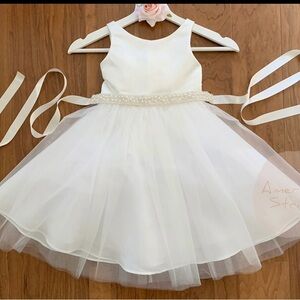 AmericanStride flower girl dress. Purchased on Etsy. Ivory. Size 14.